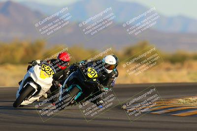 media/Oct-29-2022-CVMA (Sat) [[14c0aa3b66]]/Race 13 Femmewalla (Holeshot 2nd Wave)/